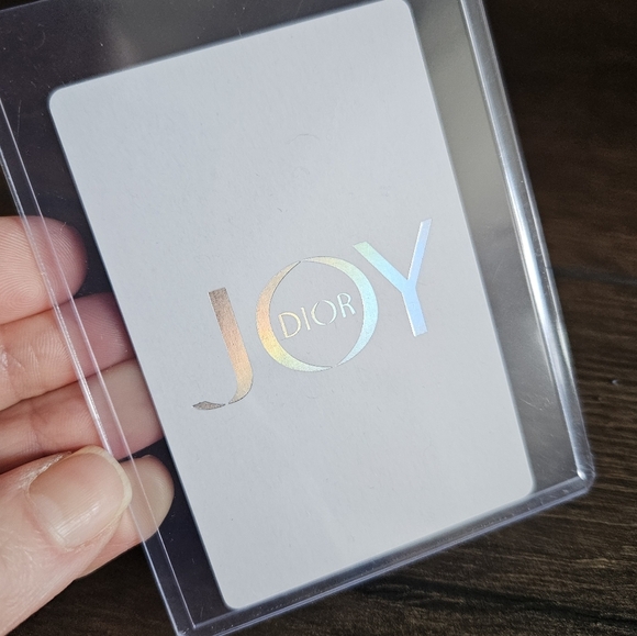 Dior KING OF HEARTS Playing Card with Holographic Detail In Solid Case - Picture 4 of 4